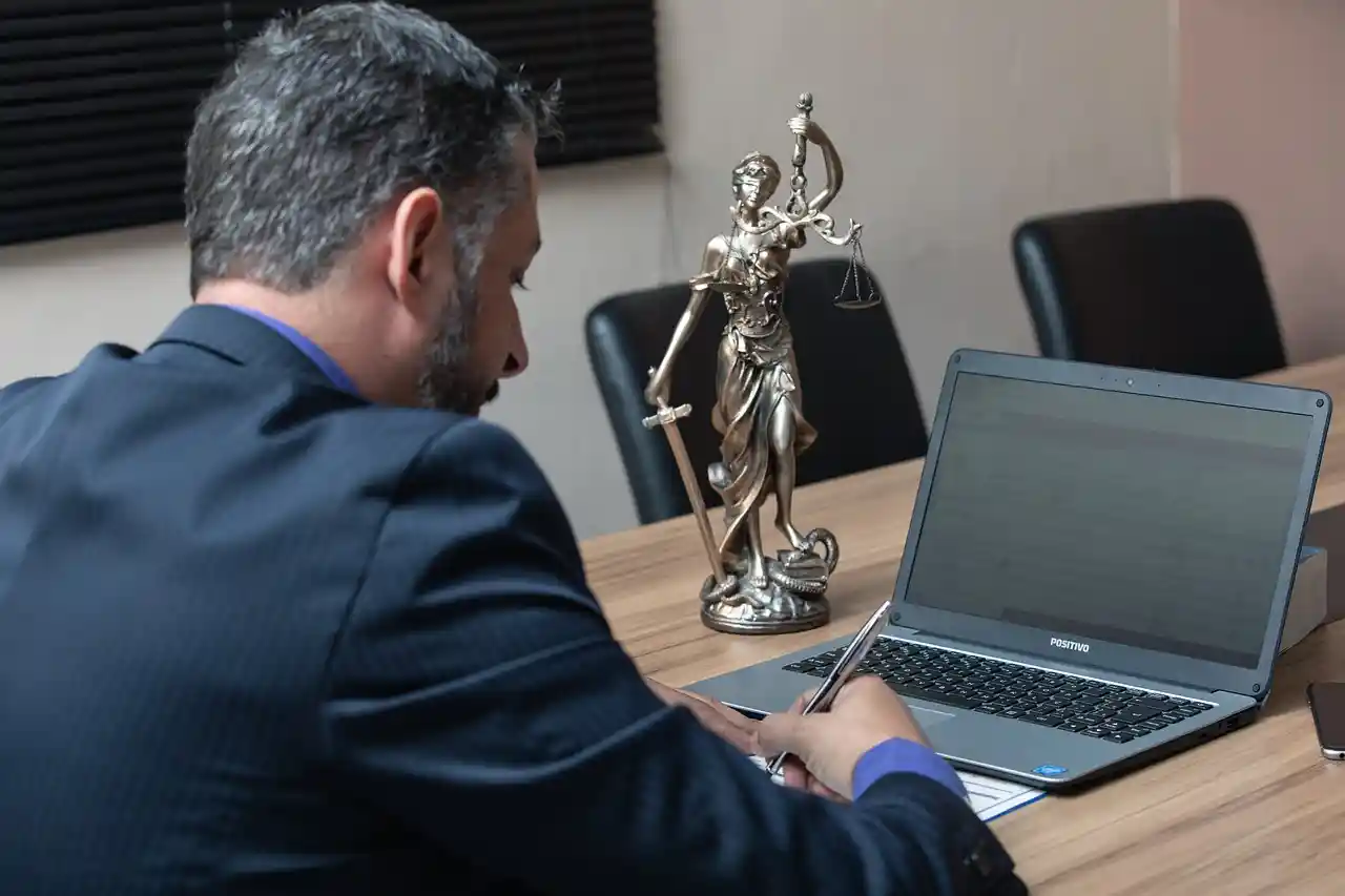Premier Business Lawyers at work